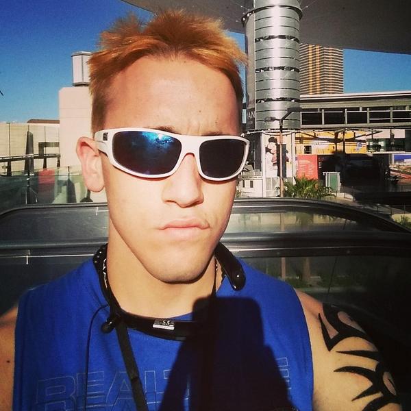 Samhigh172's tweet image. 