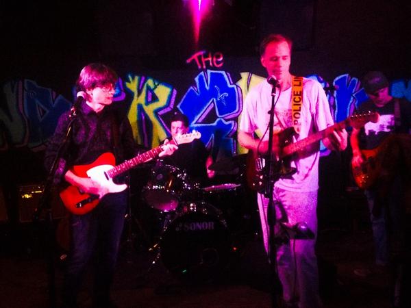 Cat99Ct's tweet photo. The Stricken... Rocking The Underground/Alfie's @queensu #queensuhoco @queensjournal @BillyIdol http://t.co/fVRMyA9mTw