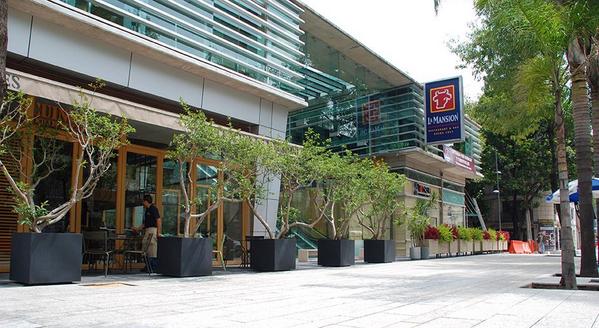 Amplias banquetas en #Masaryk dando máxima importancia al peatón. Tanto sobre la banqueta como en cada cruce.