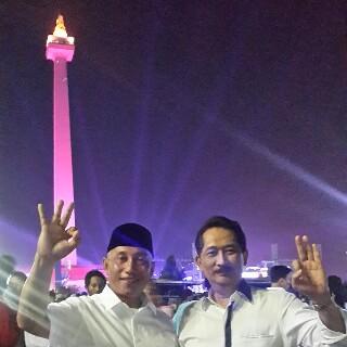 RT <a href="/Pramana811/">Putra Indonesia</a>: #syukuranrakyat #salam3jari  @arumsabil8 <a href="/bagusbram12/">bramantyo</a>