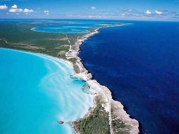 _Paisajes_'s tweet photo. Dónde el Caribe se encuentra con el Atlántico. http://t.co/dlg1dh3ApM