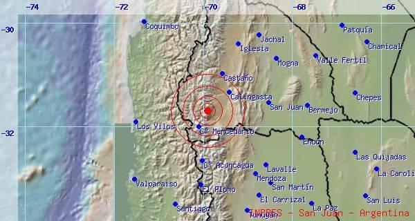Temblor de 5.2 grados Richter en San Juan se sintió en Mendoza bit.ly/1tdND3k Repercusiones en Twitter