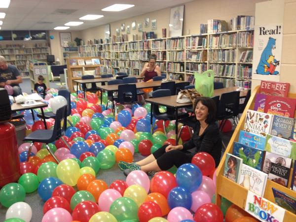 SheaReed's tweet photo. Any guesses what is happening tonight in the #ChapelfieldES library? Love our PTO!! http://t.co/xWxk3rHDbu