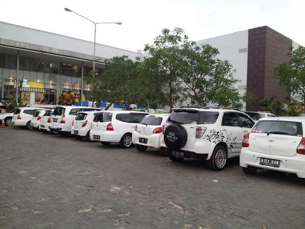 WCCSerba's tweet photo. Kopdar WCC SerbaWhite @MallOfSerang @PromoUntirta @membershipwcc @SerangCilegon @infopandeglang http://t.co/SEDTccN6FM