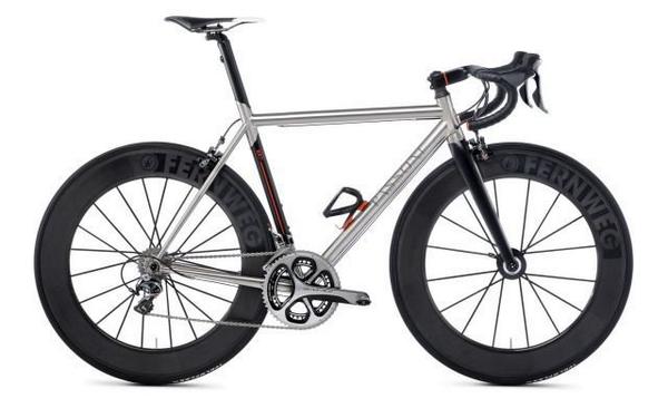 ciclismo_italia's tweet photo. Passoni realizza biciclette supertecnologiche customizzabili-->http://t.co/bEN6XuMPsm #ciclismo http://t.co/1OZfwcj4Yj