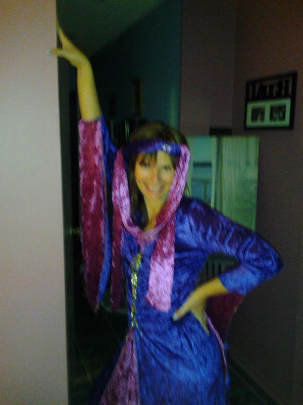 OmThompson's tweet photo. HAPPY HELLOWEEN http://t.co/aKikZJj7nf