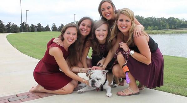 carrie4fresh's tweet photo. These girls love the Dawgs and they'd love for ya'll to vote them for Homecoming Maids and Queen tomorrow from 7-5 http://t.co/FLoILb2jwc
