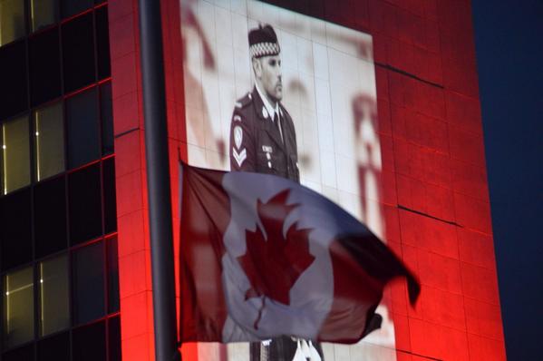 Tonight, the City of Hamilton honours Cpl. Nathan Cirillo at City Hall. @theArgylls <a href="/CanadianForces/">Canadian Armed Forces</a> #HamOnt