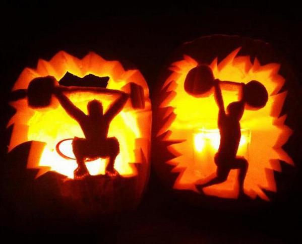 GravityStrength's tweet image. Halloween Crossfit style!