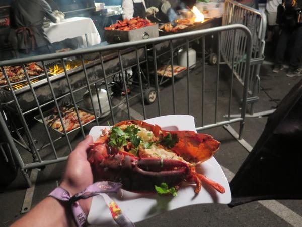 Yeah, thats right <a href="/ChefHKeller/">Chef Hubert Keller</a> personally prepared my lobster at <a href="/lifeisbeautiful/">Life is Beautiful</a>  Amazing! <a href="/CreateTVchannel/">Create TV</a>