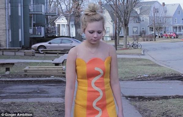 WhenBooty's tweet image. Happy Halloween! May your walk of shames be especially embarrassing 🎃👻