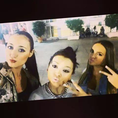 Pues en el cine con mis bellaaas @YeseniaCcaa <a href="/olgamariavalcar/">olga valcárcel</a>