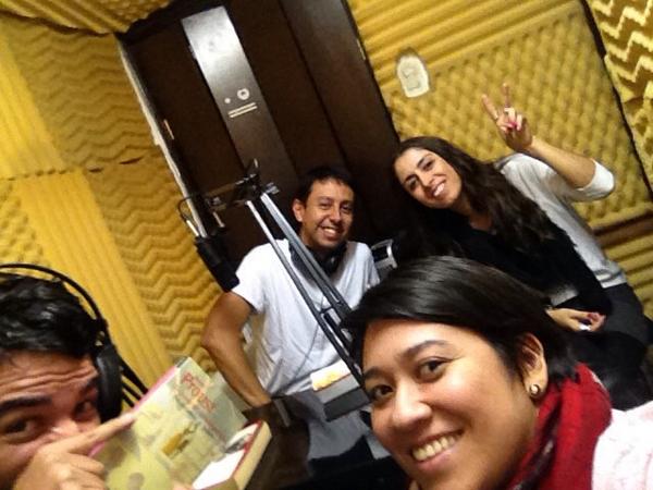 1850Radio's tweet photo. Celebrando el #Díanacionaldelartista #Librosis @1850Radio #EstuardoCastro @elotromarre @JUNKYGLAM @Seletenango http://t.co/jz2bG8Mohg