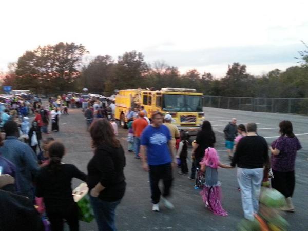 It's a great night for a trunk or treat!!!