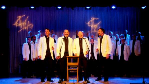 southernchorus's tweet photo. Christmas Show 2013 http://t.co/3bWhBScStw