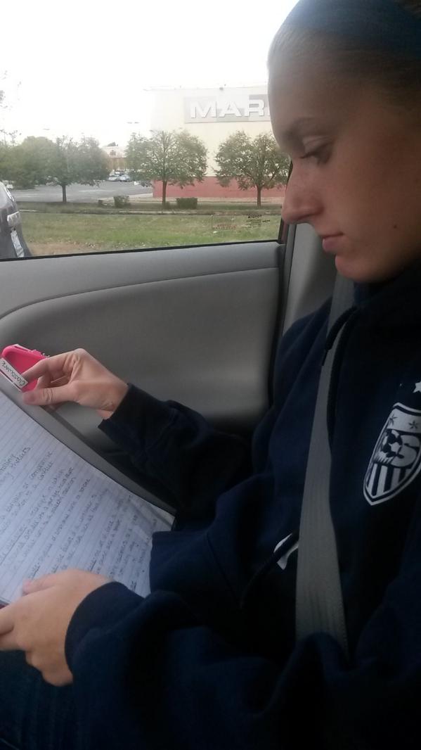 Julesinusa's tweet image. #truecommitment #uswnt #usvshaiti