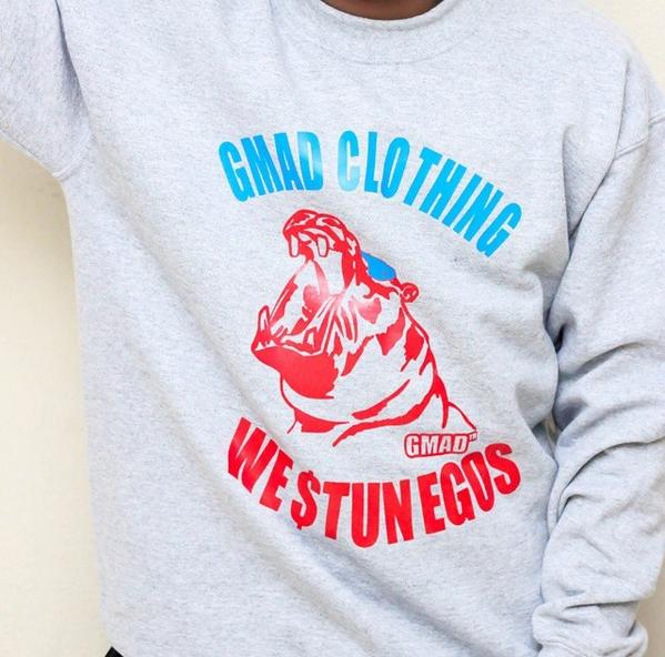 KidaThaGreat's tweet photo. S/0 to @gmad_clothing for this dope sweatshirt 🔥 http://t.co/kvWcUXCDq7