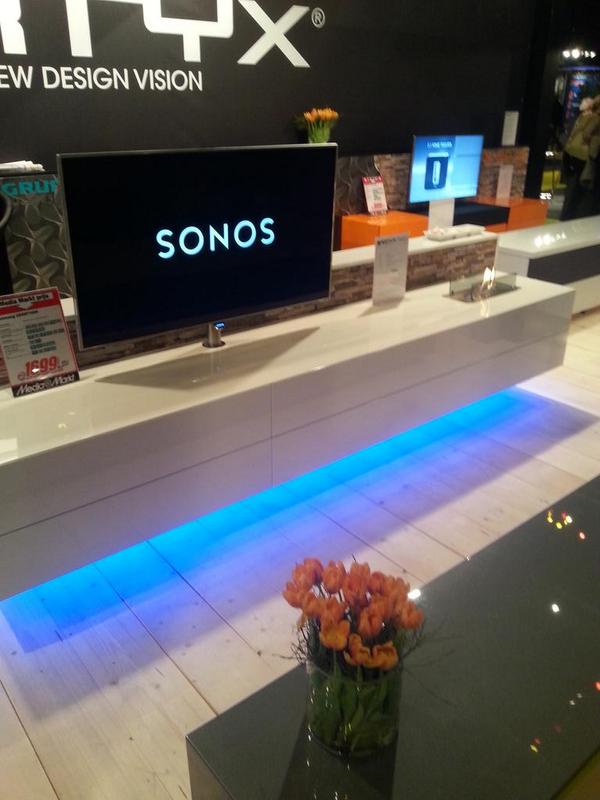 ARTYXDESIGN's tweet image. ALPHA 280 met tv-draaisysteem van ARTYX