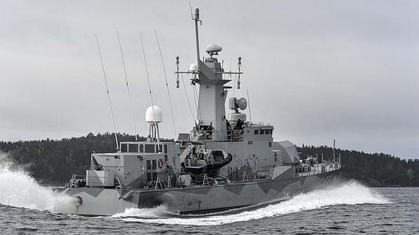 La Armada sueca intensifica la búsqueda del submarino fantasma  w.abc.es/1zrdlf