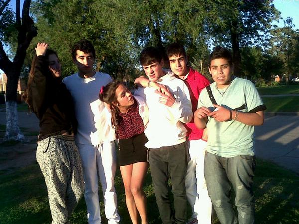 VickiBatista's tweet photo. Coon loos plagaas despues de los 15 de calaaa! (: http://t.co/6wAHCpXB2E