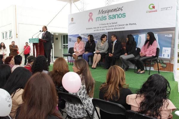 MariaElenaBT's tweet photo. 1a Feria de Salud. Octubre, mes de la Lucha Contra Cáncer de Mama. http://t.co/y66zIAhKMV