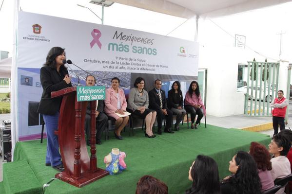 MariaElenaBT's tweet photo. 1a Feria de Salud. Octubre, mes de la Lucha Contra Cáncer de Mama. http://t.co/y66zIAhKMV