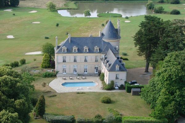 '@CastlesOfFrance: Le château du Boisgelin, Bretagne '
Il serait pas à vendre par hasard ? #IWantIt