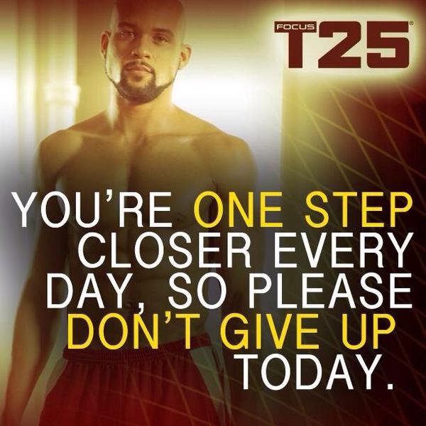 VDELROSAL's tweet photo. Week 3 #totalbodycircuit #feelfantastic Thanks @shauntfitness @FocusT25 #everydayimproving #goforit ✌️🙋😜 http://t.co/mHA5UpwFf6
