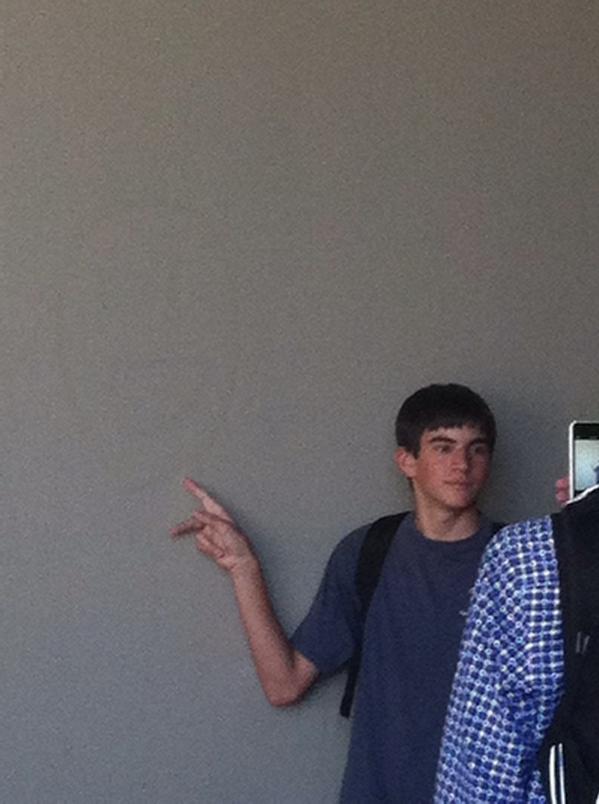 ant_doingstuff's tweet image. Anthony showing off his cool art!