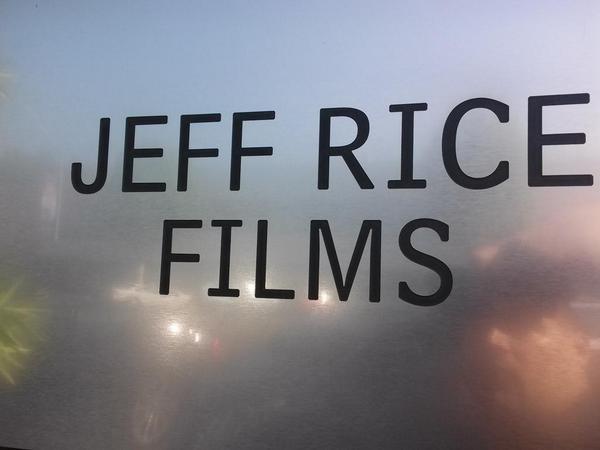 OG_Goonster021's tweet photo. Knockin out this #Audition in Bev.Hills at #JeffRiceFilms & catch the #Freelancers @JessyTerrero @50cent http://t.co/3Rwiu690zU