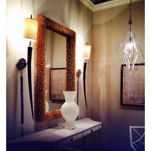 CenturyFurnitur's tweet image. How spectacular is this mirror? Amazing work by Pride Sasser in the Grand Tour collection. #HPMKT2014 #hpmkt