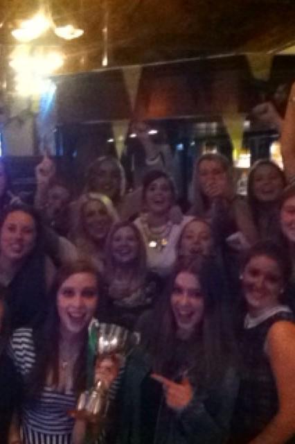 LauraWall92's tweet photo. Great day for @MooncoinCC full time drinkers and part time camogie players on Saturday!! http://t.co/SMXCsSiA8o