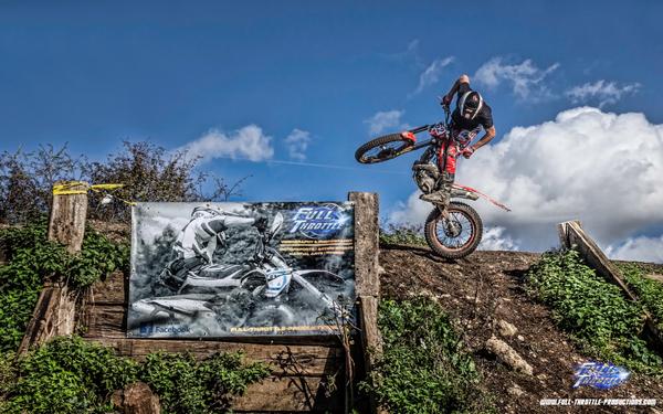 Full_Throt_Prod's tweet photo. John Holmes Trial #BerkoTrials http://t.co/ei50LxpRzm