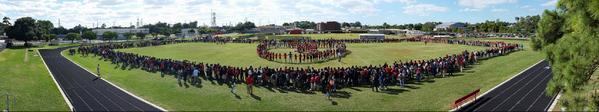 WaltripRam's tweet photo. Waltrip High Ram student body out for largest hug in honor of anti-bullying month. No Place For Hate! @houstonISD http://t.co/Uz31lE8Yy4