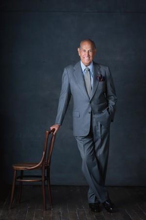 BuildMYFashion's tweet photo. Rest in Paradise Oscar De La Renta http://t.co/KHzyBX3Yt0
