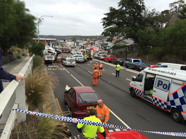 abcsydney's tweet photo. The scene of the truck accident in Dee Why, cnr Pittwater and Warringah Rds. Traffic is backed up in all directions. http://t.co/AOwqw3qdqg