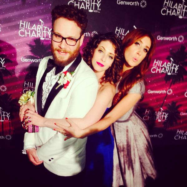 JESSI's tweet photo. I make an excellent third wheel. With @Sethrogen + @IamLaurenMiller at #HFCProm! The sexual chemistry is on @etalkCTV http://t.co/NVcsoBcXEJ