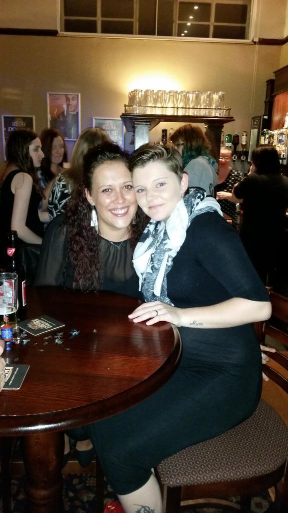 danijade15's tweet photo. @ElizabethEasth1 love u beautiful https://t.co/GZi7s51BZN