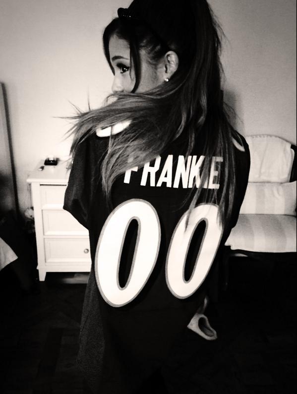 FrankieJGrande tweet picture