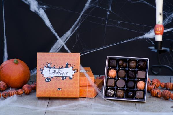 lenlibbys_candy's tweet photo. Don't forget your #Mummy this #Halloween!  #Chocolate #gifts http://t.co/FChO9DZqMC