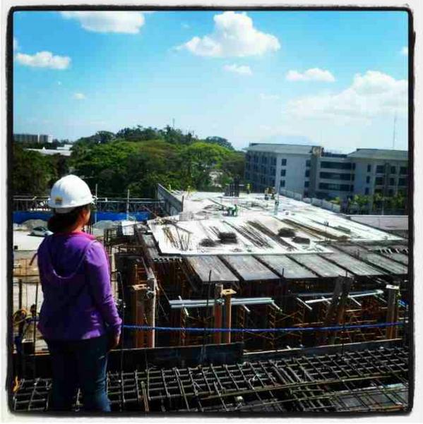 engineermataRAI's tweet photo. Icon! πππ
#EngineerByDay #FangirlByOvernight
Hahaha http://t.co/goNPwRBIPW