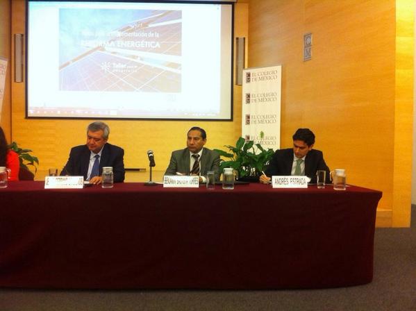 arje_colmex's tweet photo. El que el gas natural sea más barato resulta muy ventajoso.
Andrés Estrada @ELCOLMEX  @onceporciento http://t.co/fnzGoAYuY7