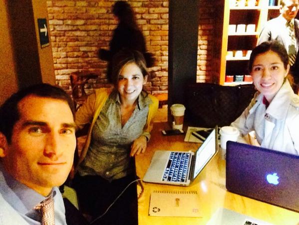 _alexaguilera's tweet photo. Coordinación de Vinculación y Comunicación Social trabajando @eccmx @EdgarMezaA @joel_rq @sofiacreel @StephanieIb http://t.co/BqZU0zCTAj