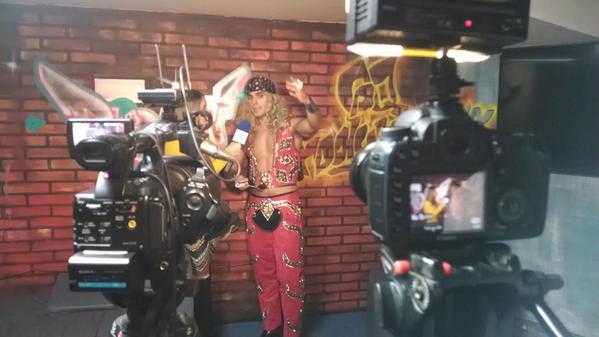 catdelvideo's tweet photo. Grabando entrevistas y ensayo de @RockOfAgesMx para @EspacioInterjet http://t.co/fsJFC8BJXo