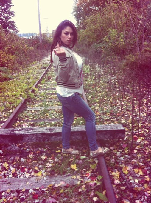 Senior pics round one ✔️ http://t.co/ZMF2wTDdhA