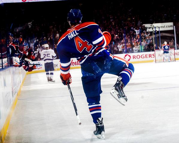 Smyth94ever's tweet photo. THIS is our future, guys! #HallForCaptain #Yesterday RT @EdmontonOilers: WINNERS! http://t.co/b36jijp1cR