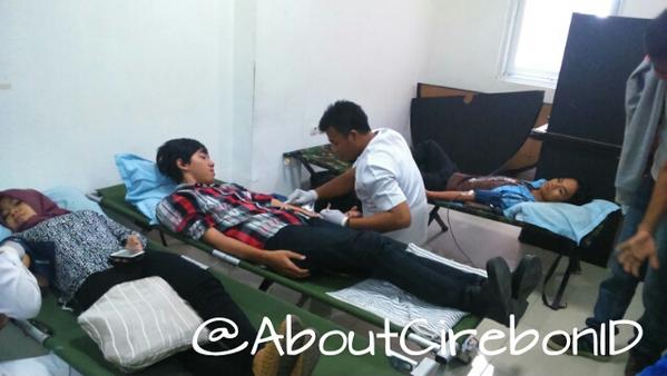 #CirebonJepret ; Donor Darah di <a href="/TelkomPDC_Crbn/">Telkom PDC Cirebon</a> Komplek Tuparev Super Blok.