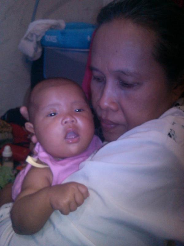 ranie_awan's tweet photo. Mami http://t.co/Kc3ZKsaTE3