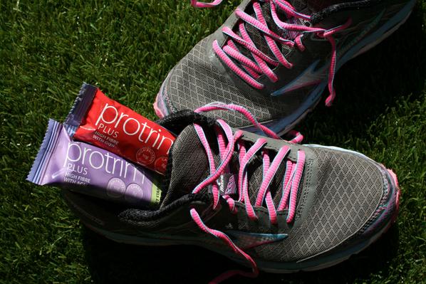 protrimPLUS's tweet photo. Run your way to success with one of Protrims “Get started bars” #success #weightloss #healthy #exercise #fitness http://t.co/6SEzHioPu7