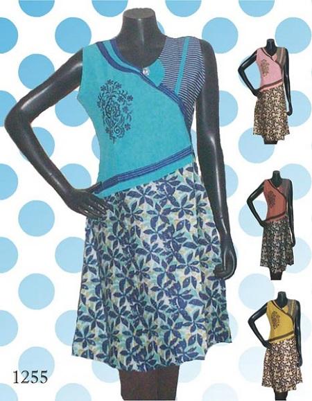 vanazcreation's tweet image. Vanaz Creation offers #designer_kurtis for all kinds of occasions. Buy Now - vanazcreation.com/designer-kurti…